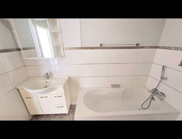 3 BEDROOM TOWNHOUSE FOR SALE IN THREE RIVERS